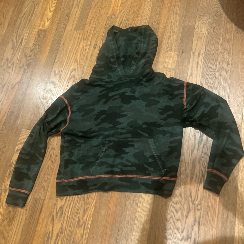 Sundry Camp Pocket Hoodie barely worn.